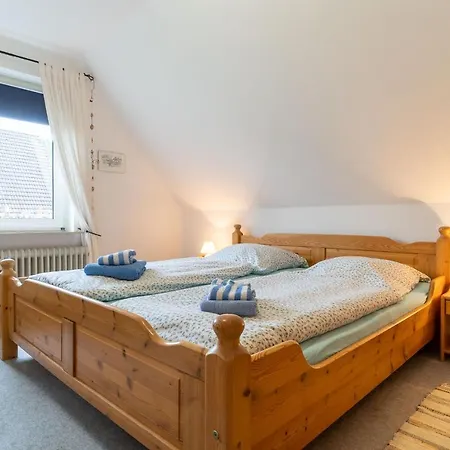 Ankerplatz Whg 4, Og Daire